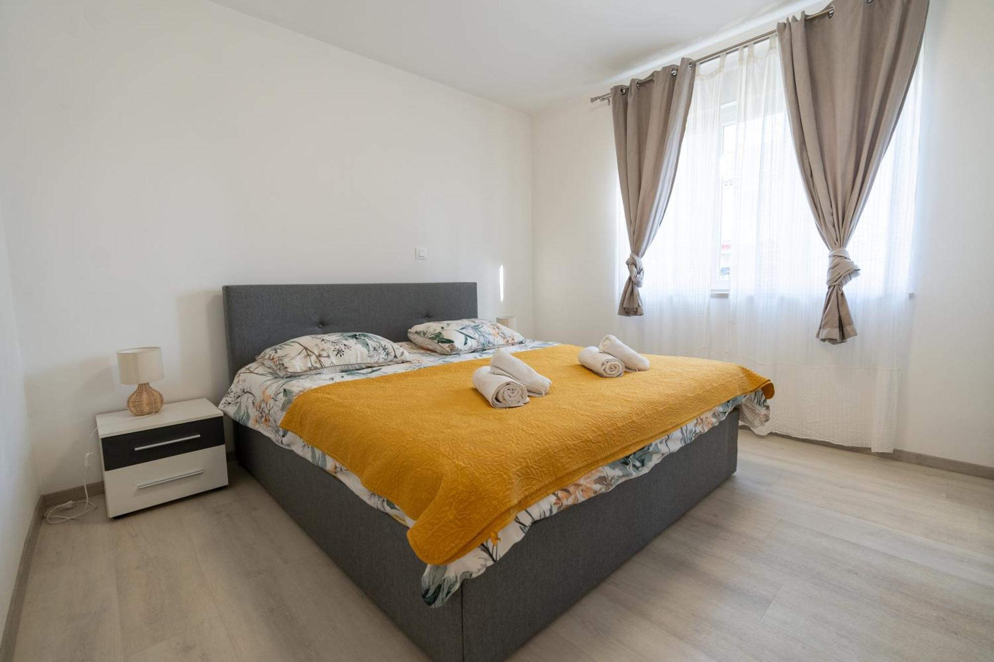 Two-Bedroom Apartment Rea In Ρόβινι Εξωτερικό φωτογραφία